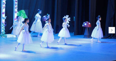 Presentan más de 200 alumnas de las casas de la cultura recital “Alicia en el País de las Maravillas”